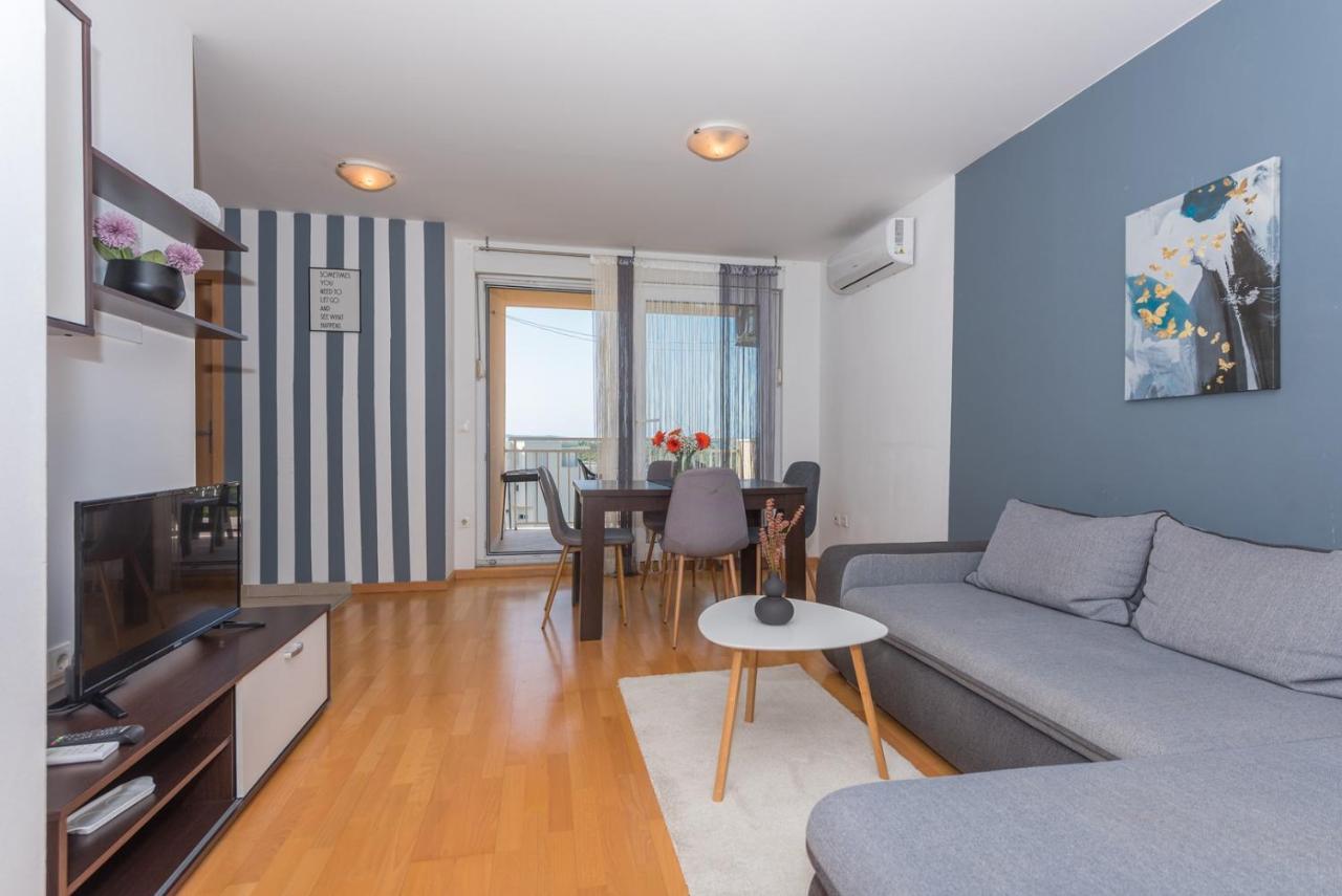 Apartment Sea View In Makarska, Free Parking ภายนอก รูปภาพ