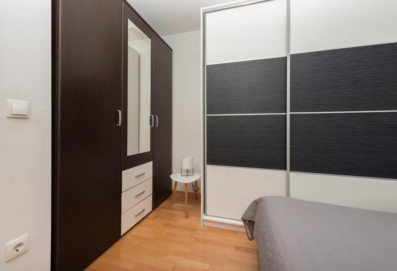 Apartment Sea View In Makarska, Free Parking ภายนอก รูปภาพ